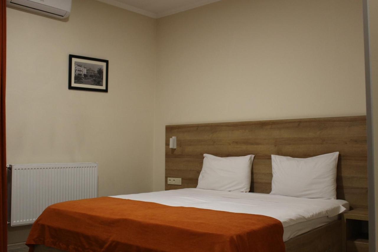 Boutique Hotel 32 Batumi Eksteriør bilde