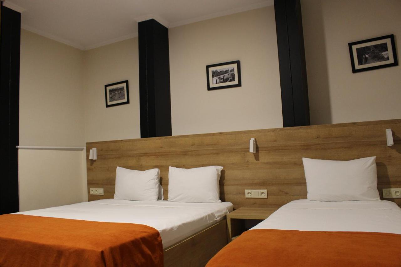 Boutique Hotel 32 Batumi Eksteriør bilde