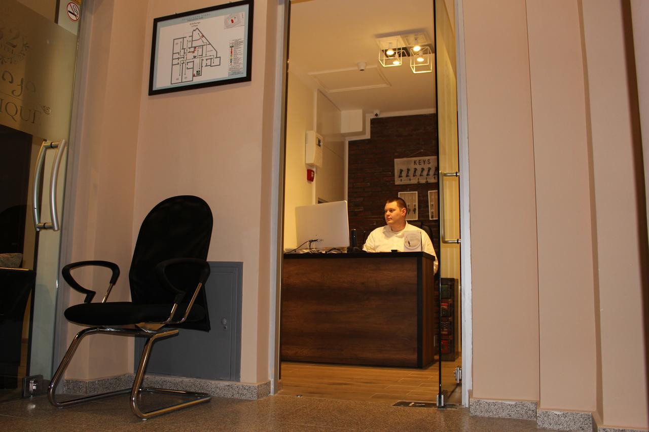 Boutique Hotel 32 Batumi Eksteriør bilde