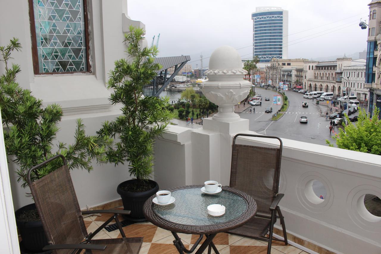Boutique Hotel 32 Batumi Eksteriør bilde