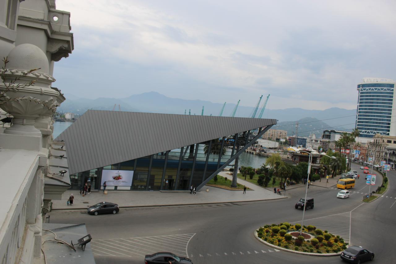Boutique Hotel 32 Batumi Eksteriør bilde